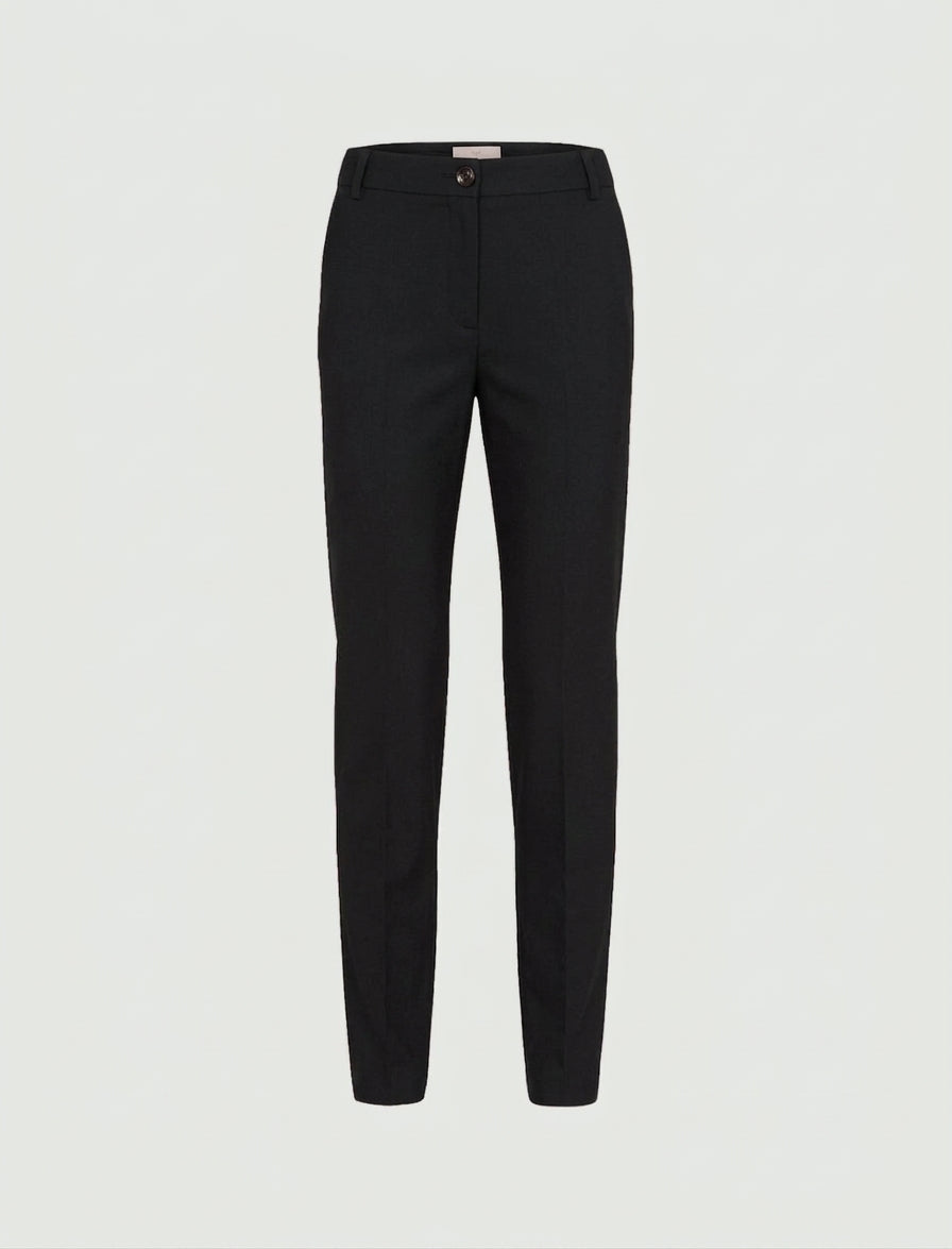 Pantaloni slim