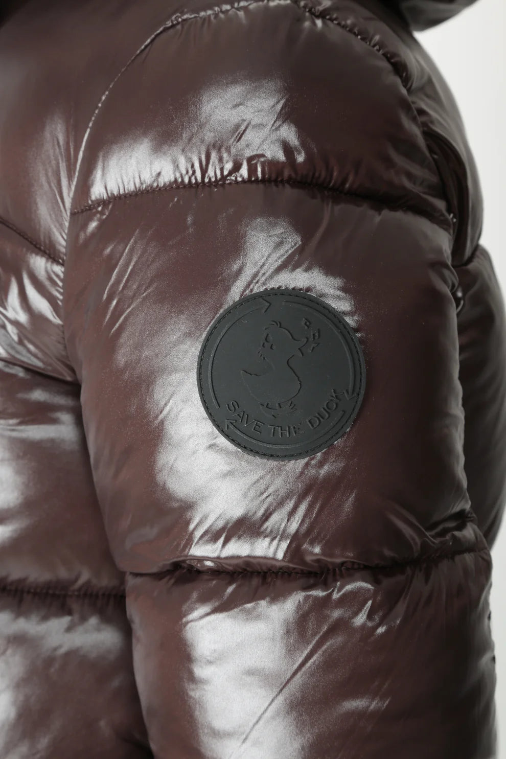 Piumino lucido cappuccio