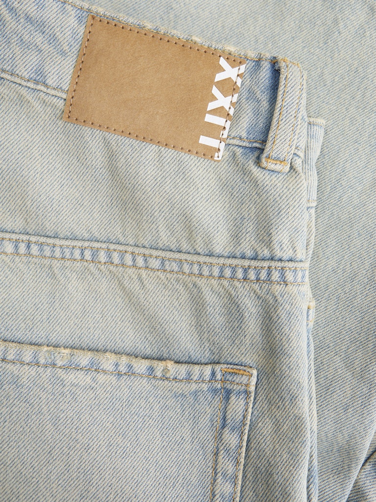 Bermuda denim