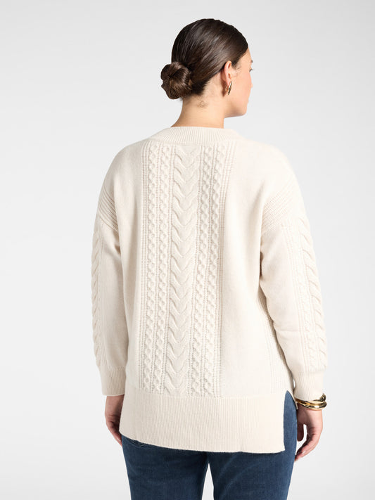 Maglia scollo V pura lana