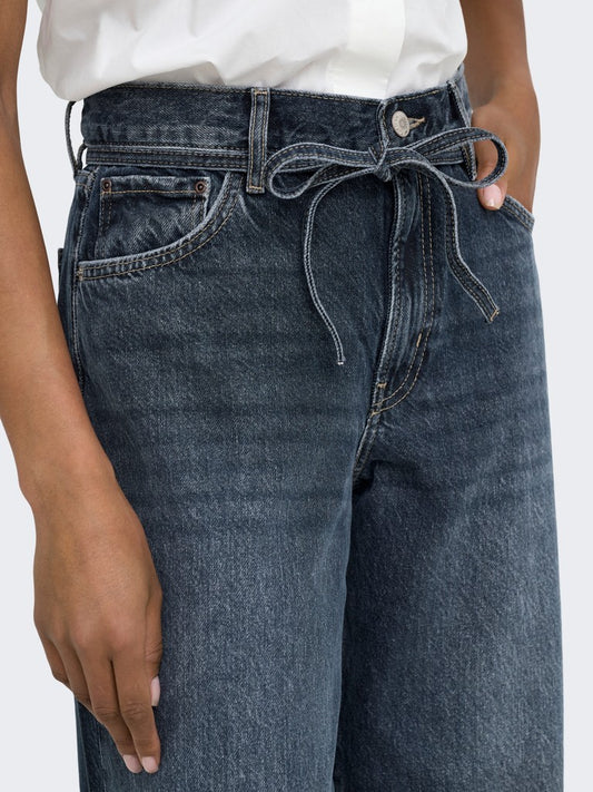 Jeans denim color