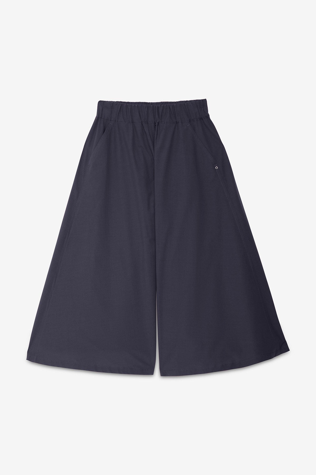 Pantaloni larghi