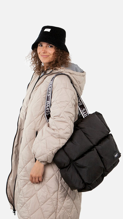 Borsa a spalla fettuccia logata