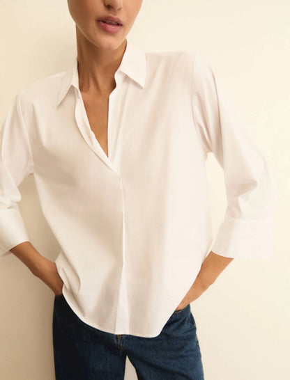 Camicia mezza aperta