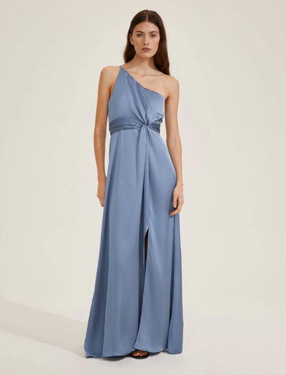 Abito monospalla ripresa vita