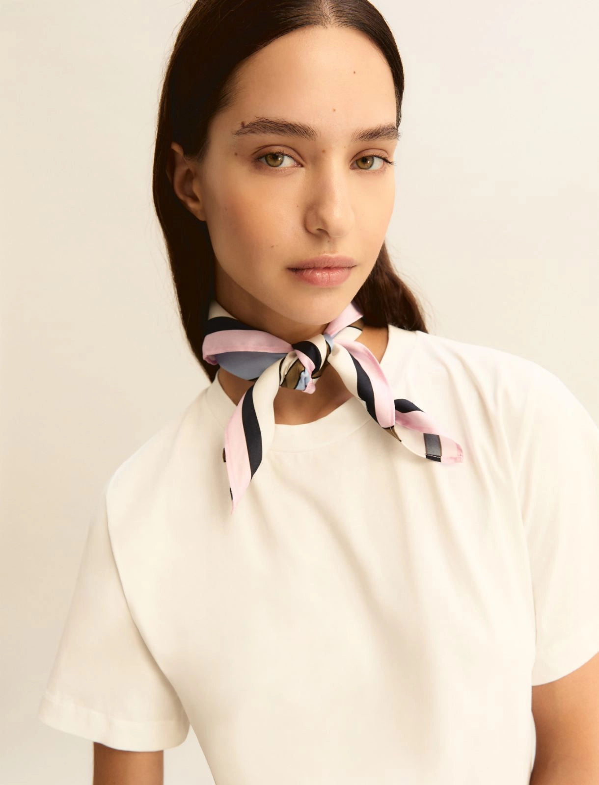 T-shirt foulard