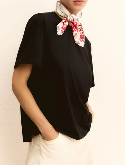 T-shirt foulard