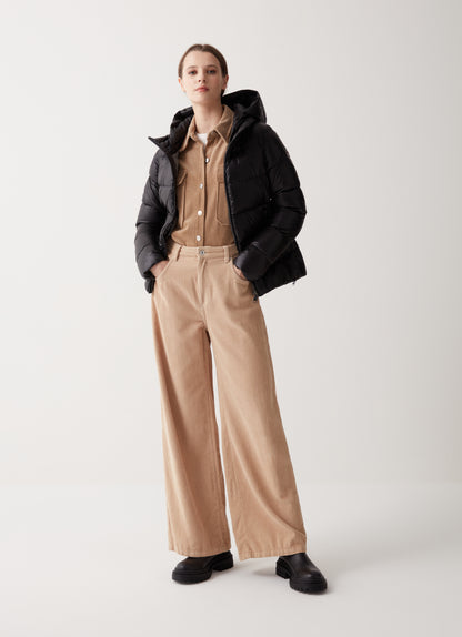 Piumino corto cappuccio staccabile