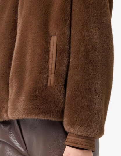 Pellicciotto cappuccio