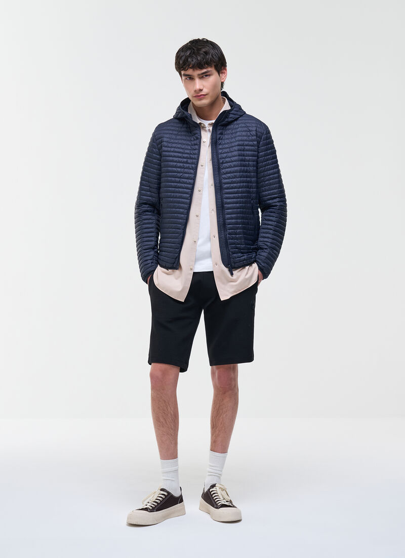 Piumino cento grammi cappuccio