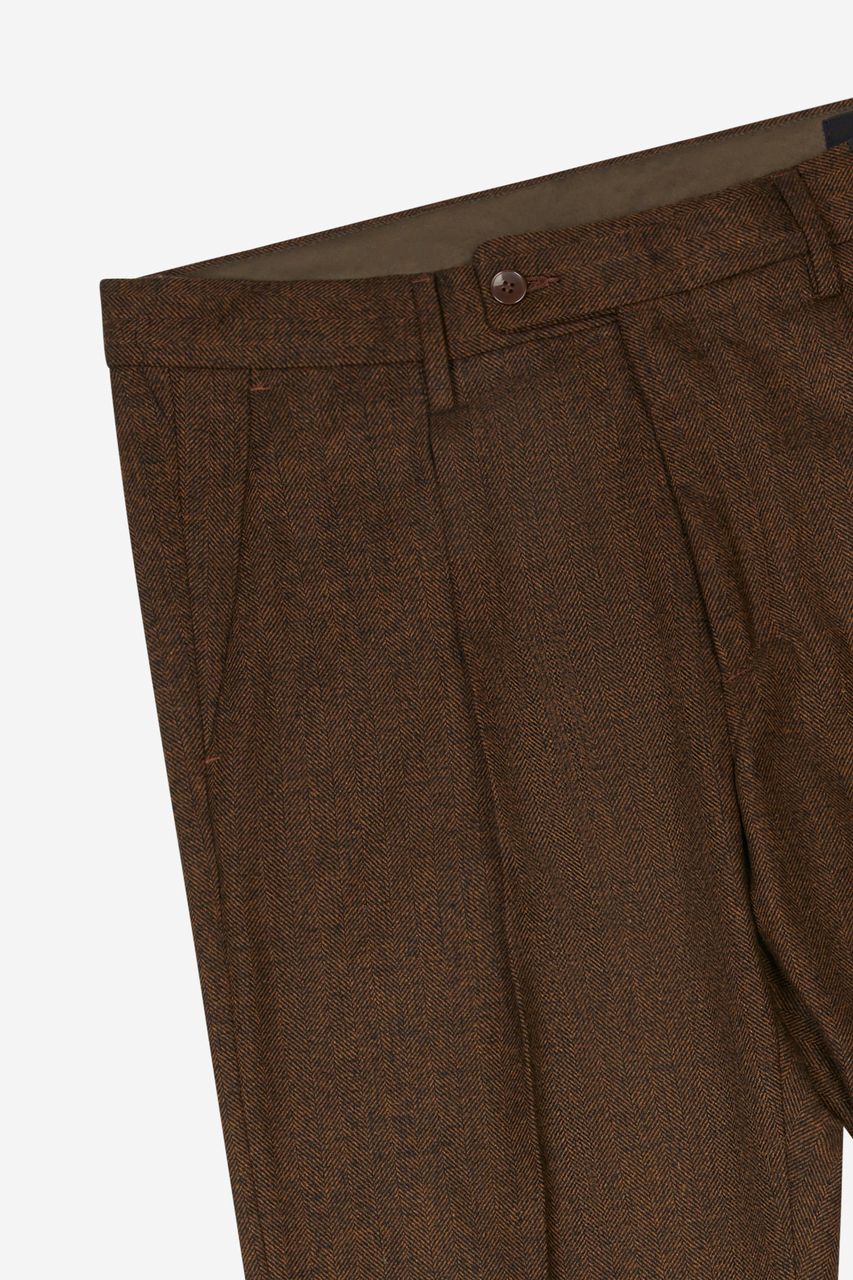 Pantaloni pinces spigati