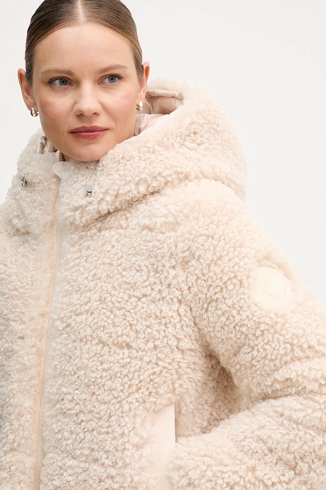 Ecopelliccia cappuccio