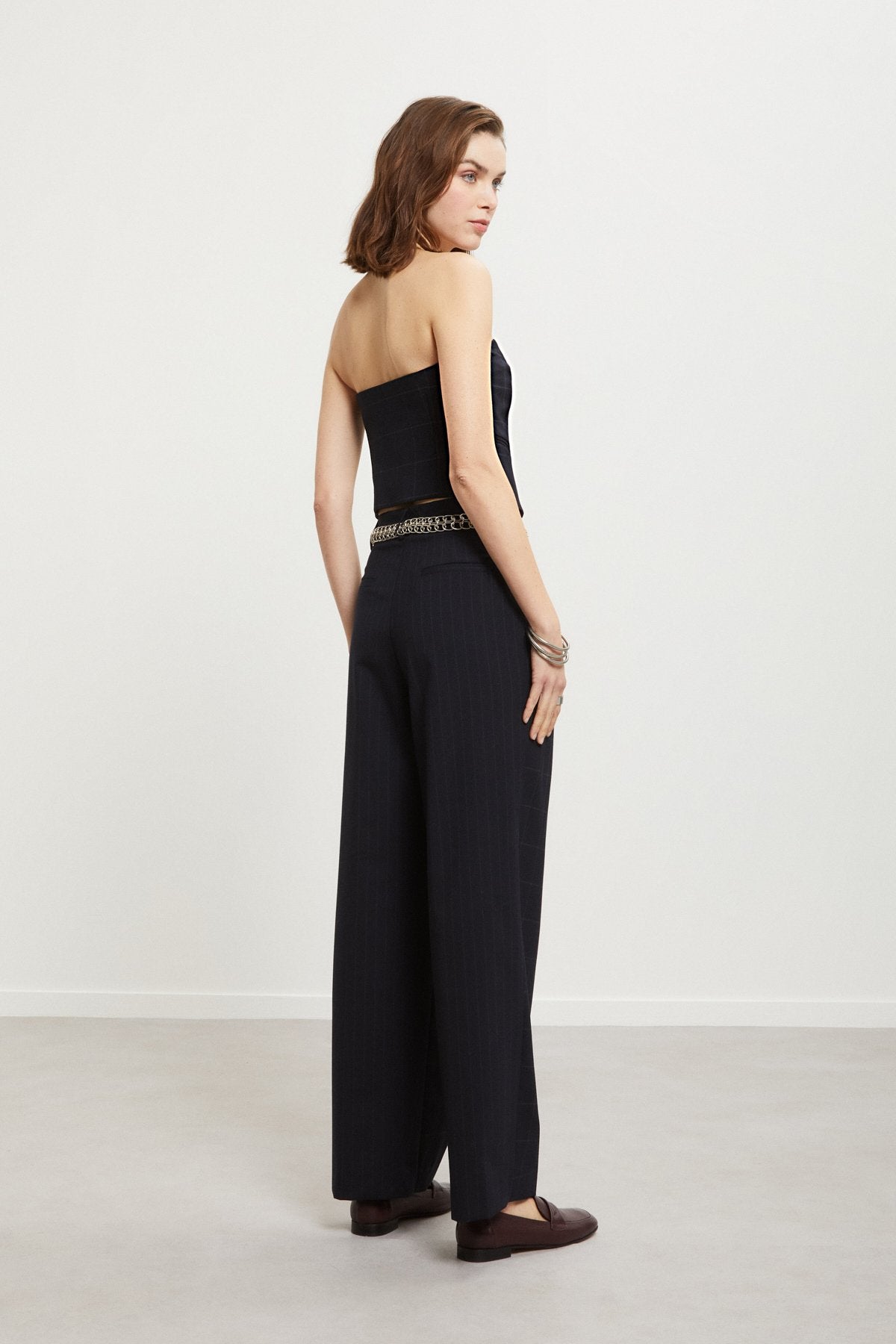 Pantaloni tessuto finestrato