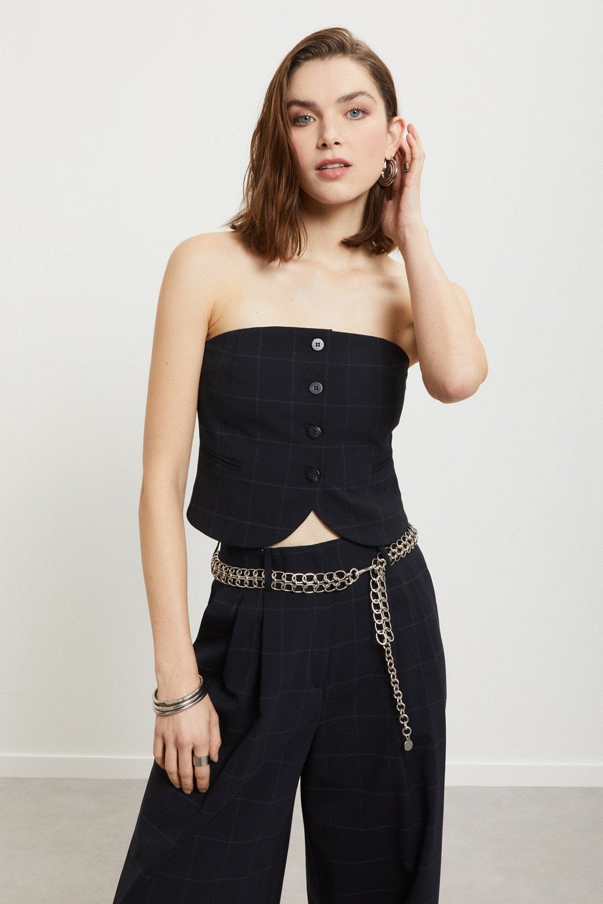 Bustier tessuto finestrato