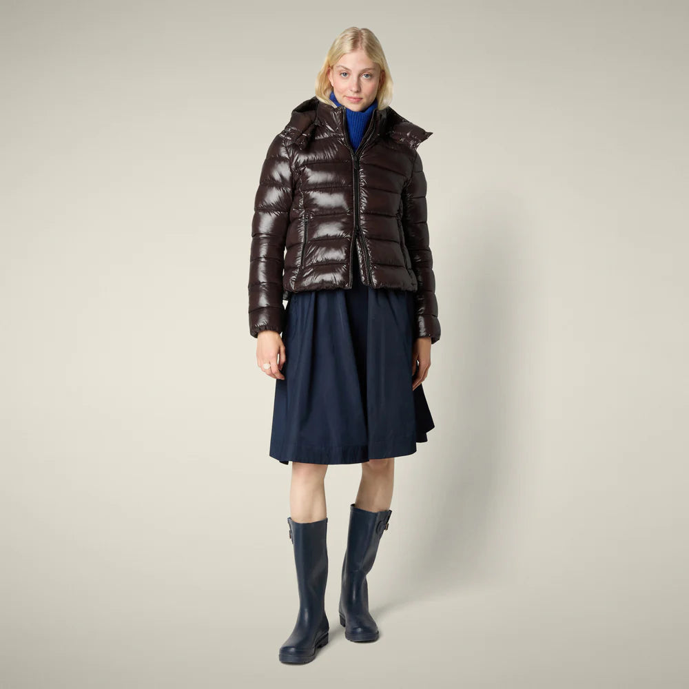 Piumino sagomato lucido cappuccio