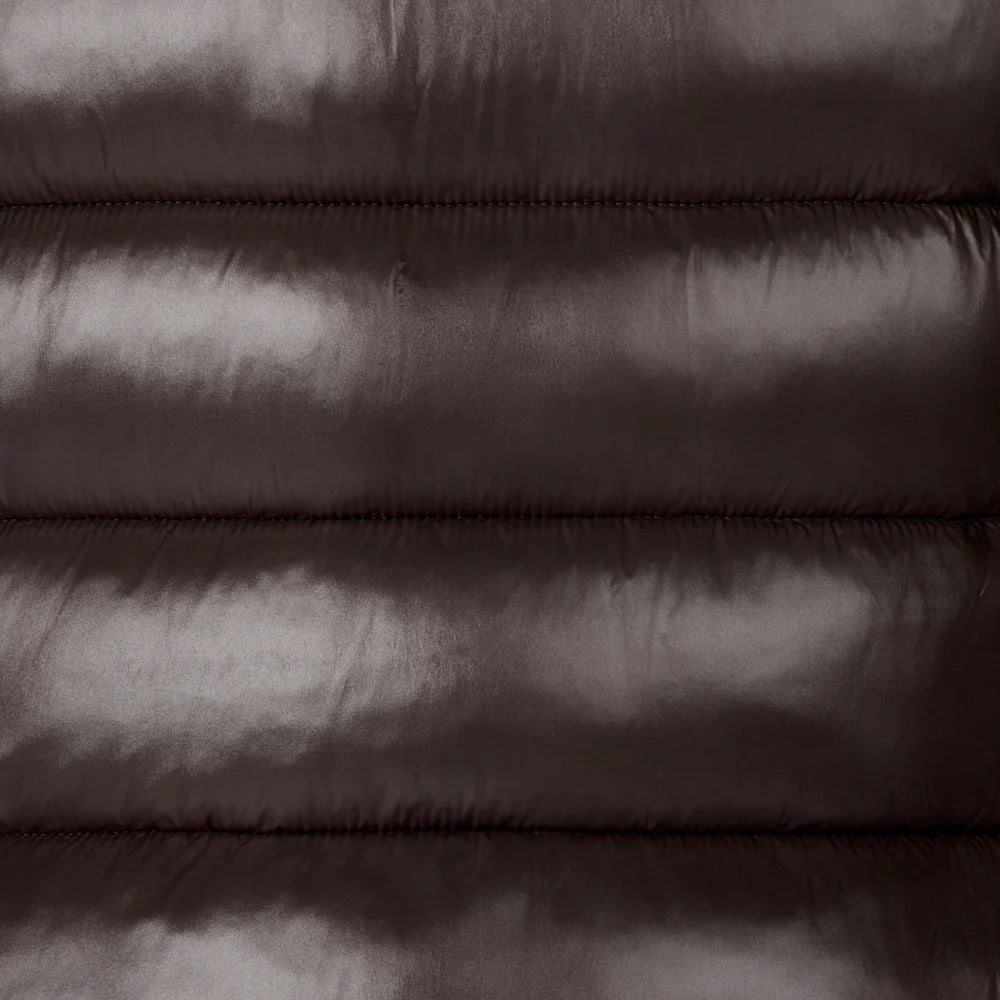 Piumino sagomato lucido cappuccio