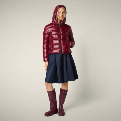 Piumino sagomato lucido cappuccio