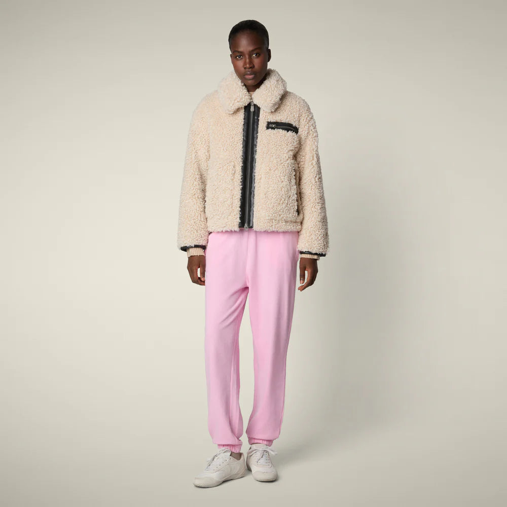 Ecopelliccia contrasti