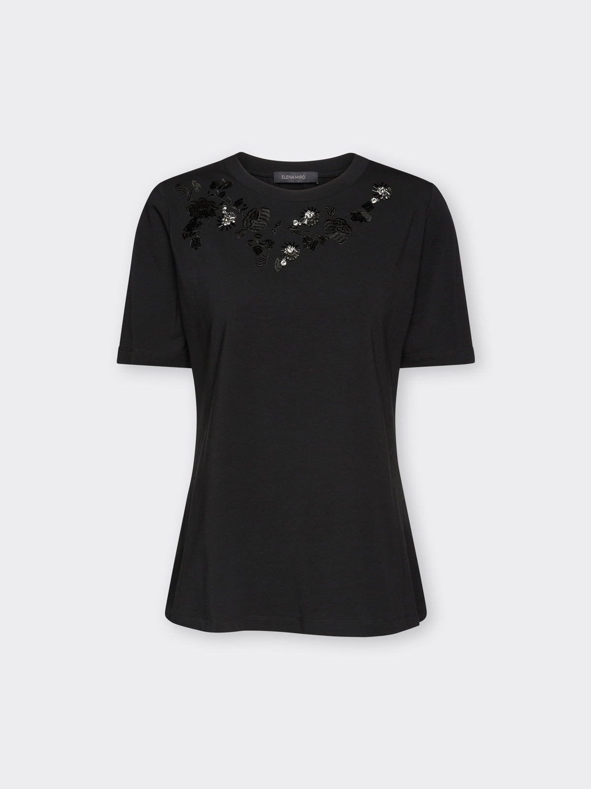 T-shirt ricamo
