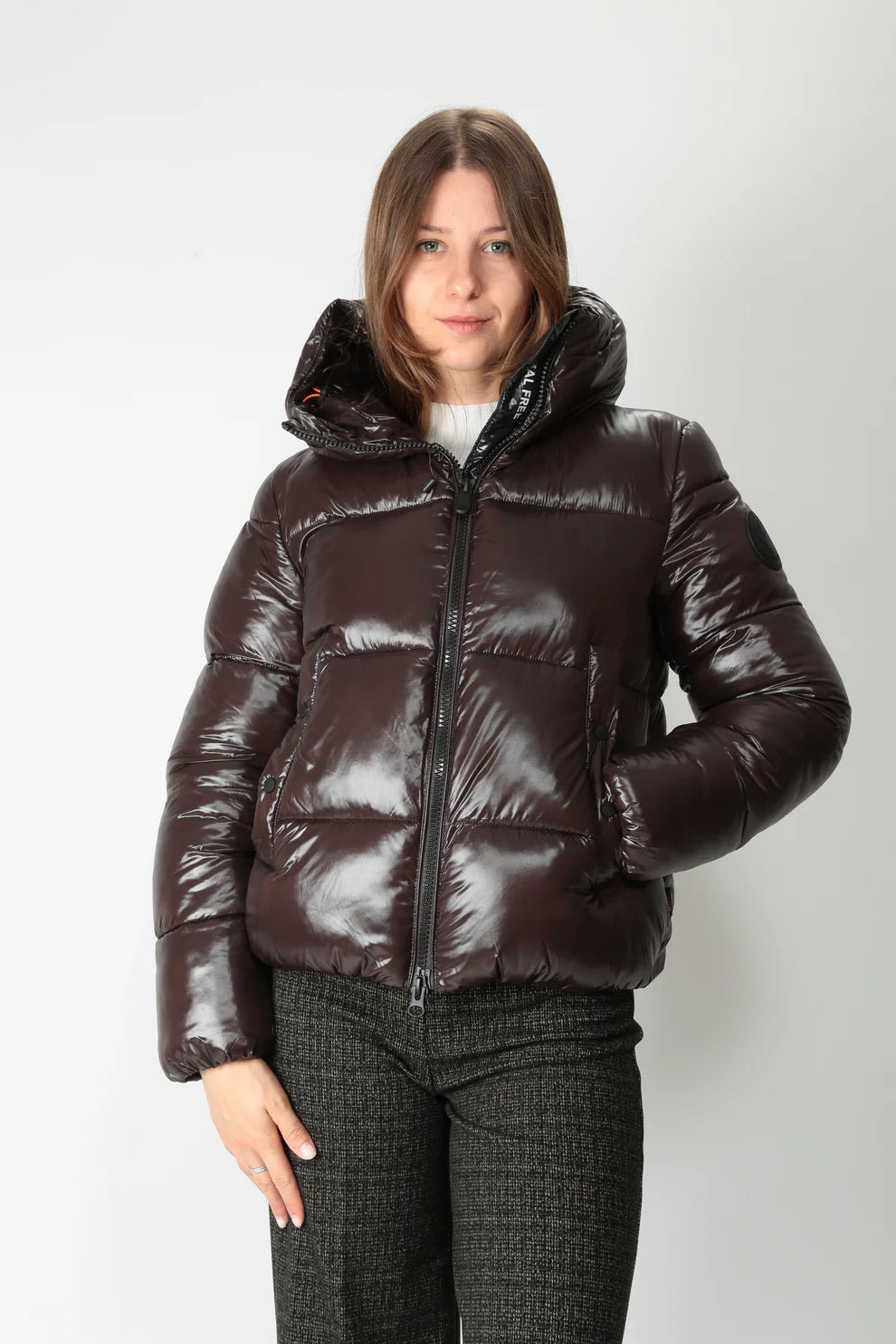 Piumino lucido cappuccio