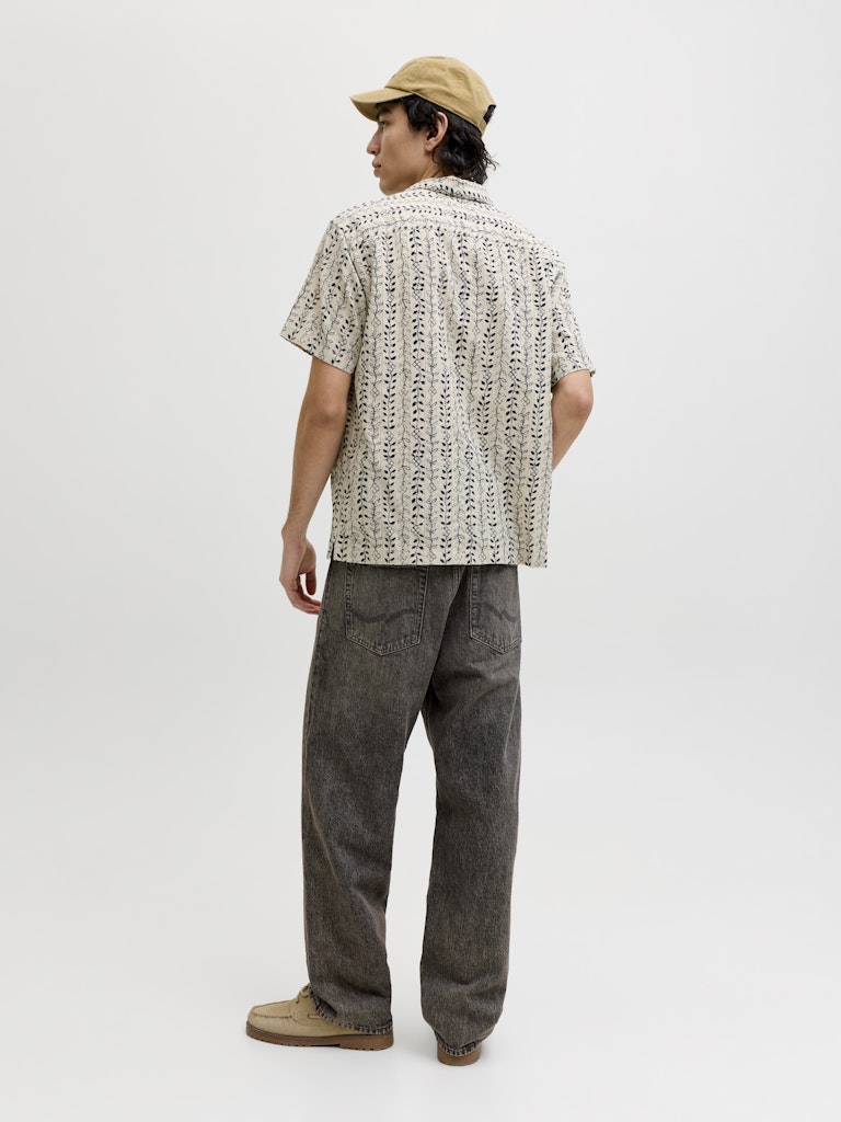 Camicia fantasia maniche corte