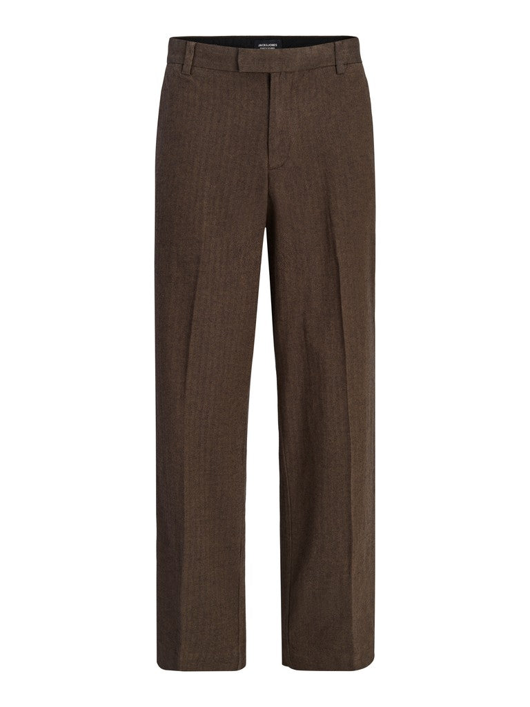 Pantaloni spigati