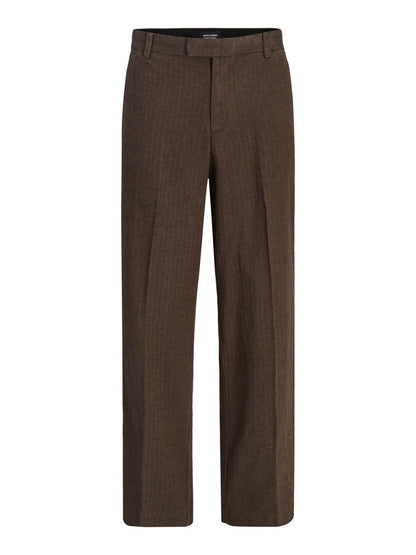 Pantaloni spigati