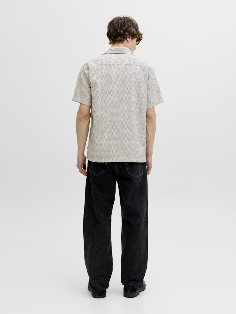 Camicia fantasia maniche corte