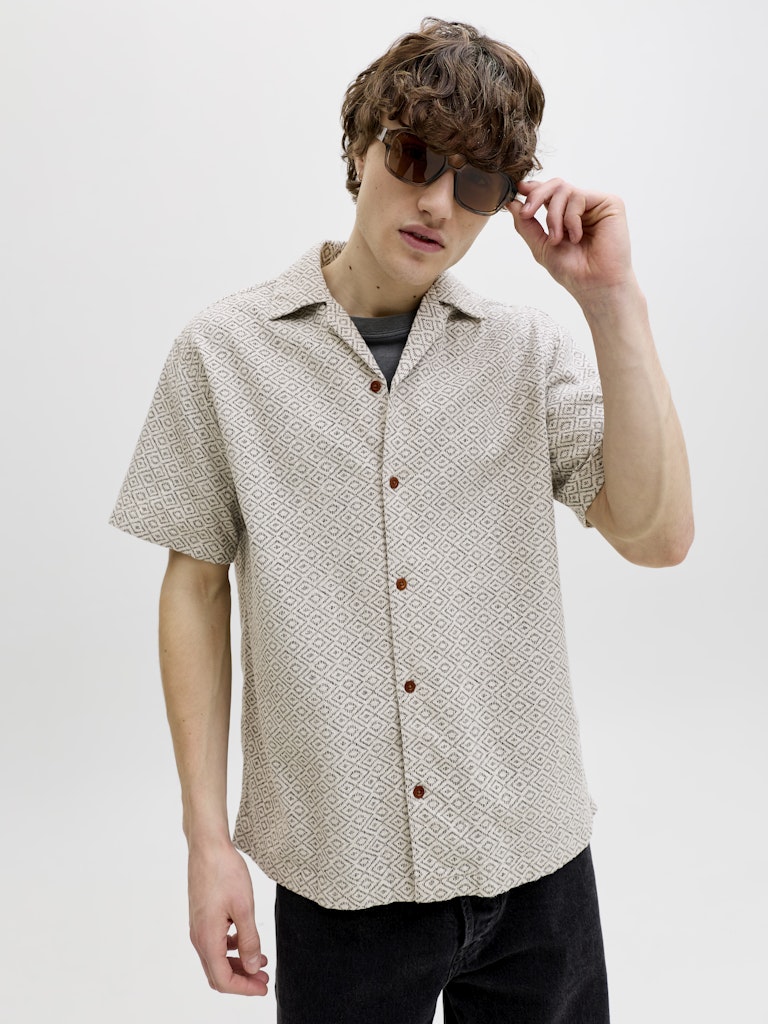 Camicia fantasia maniche corte
