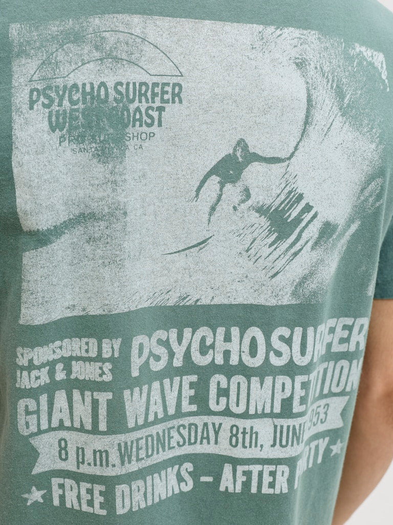 T-shirt logo