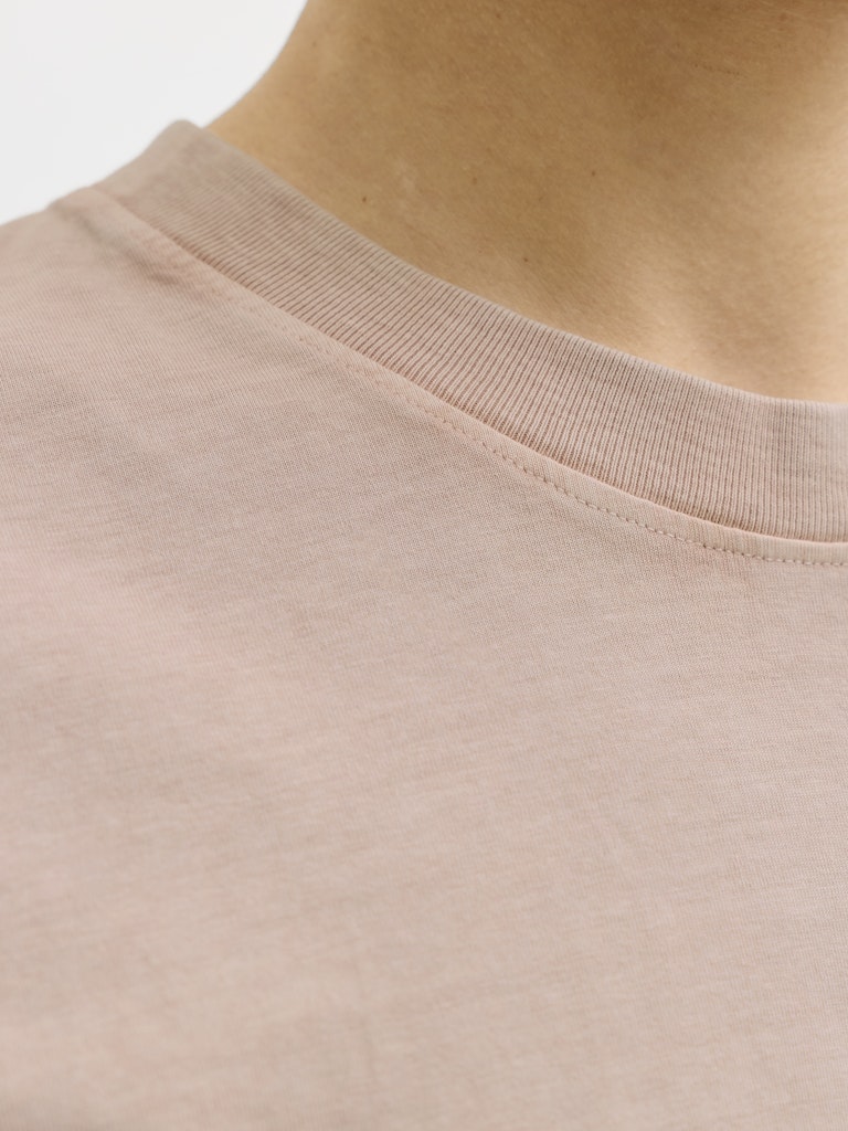 T-shirt scritta piccola