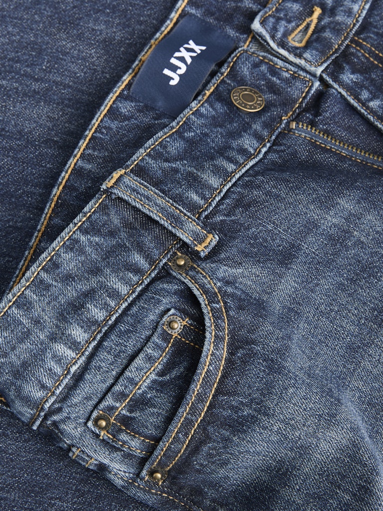 Jeans flared