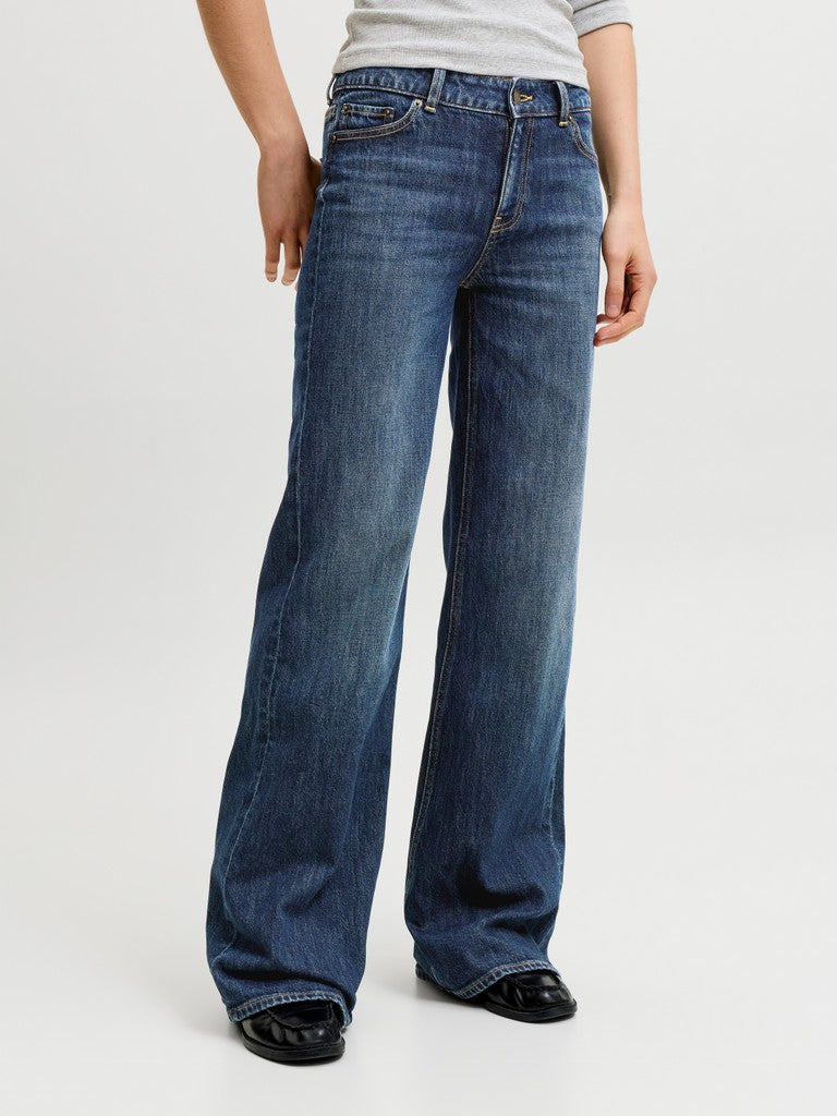 Jeans flared