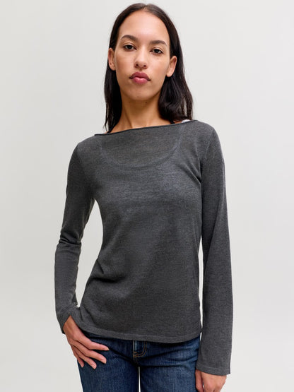 T-shirt sagomata