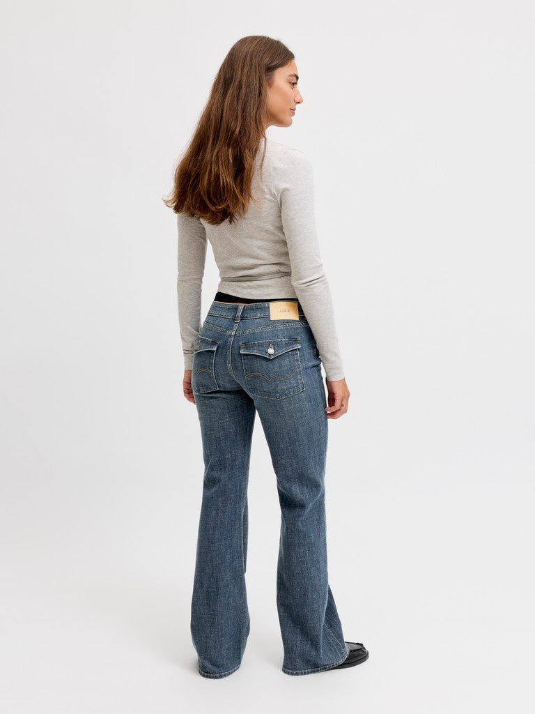 Jeans flared