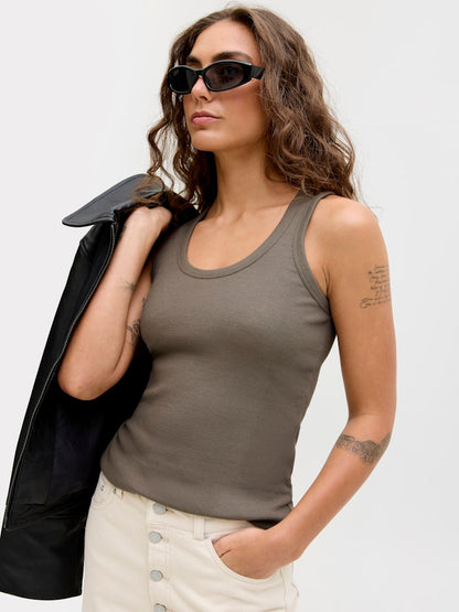 Top costine