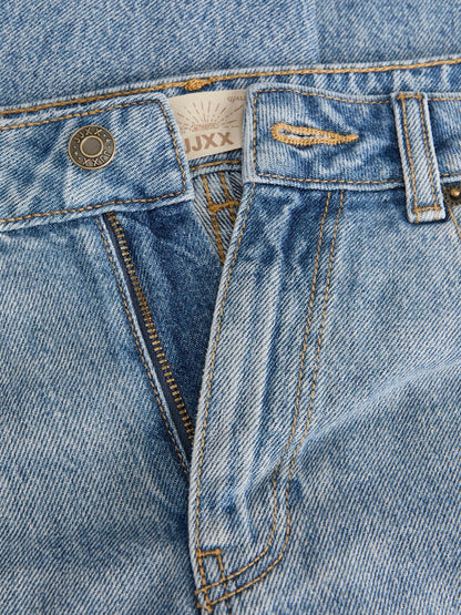 Bermuda denim