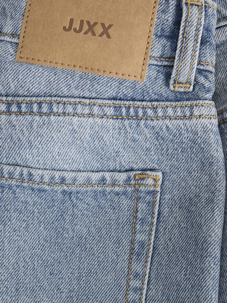Bermuda denim