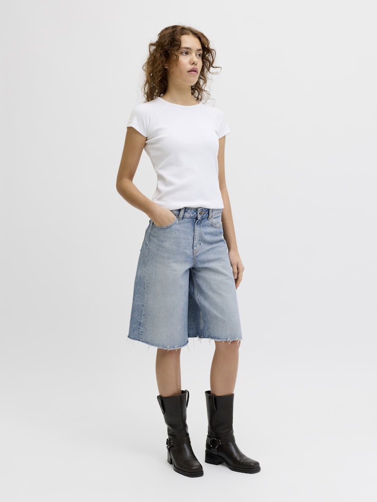 Bermuda denim