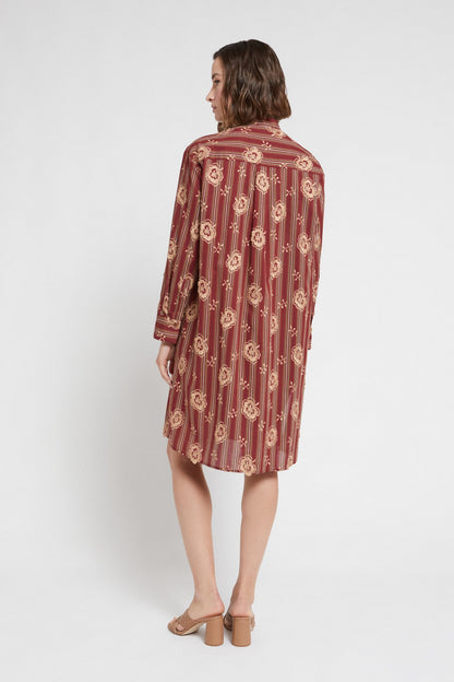 Abito fantasia righe