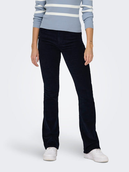 Pantaloni slim velluto