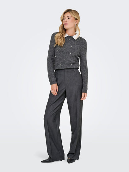 Pantaloni dritti