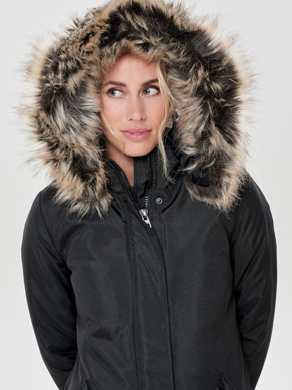 Parka cappuccio pelo