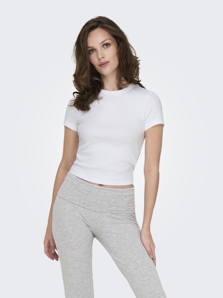 T-shirt maniche corte