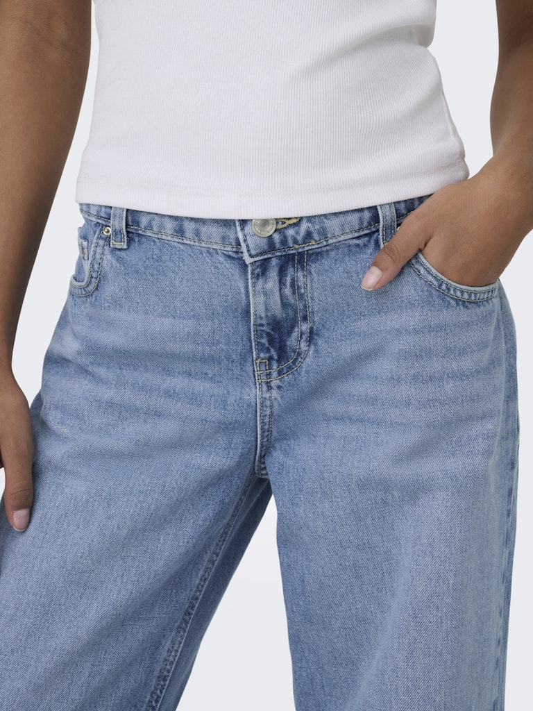 Jeans wide