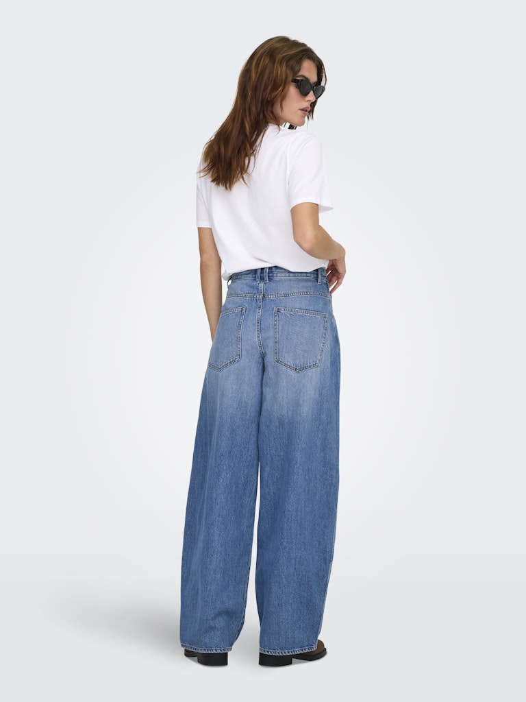 Jeans barrel