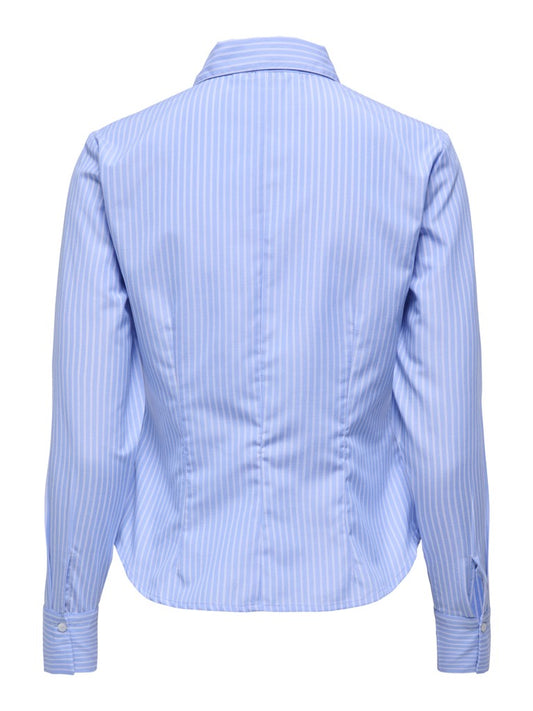 Camicia sagomata