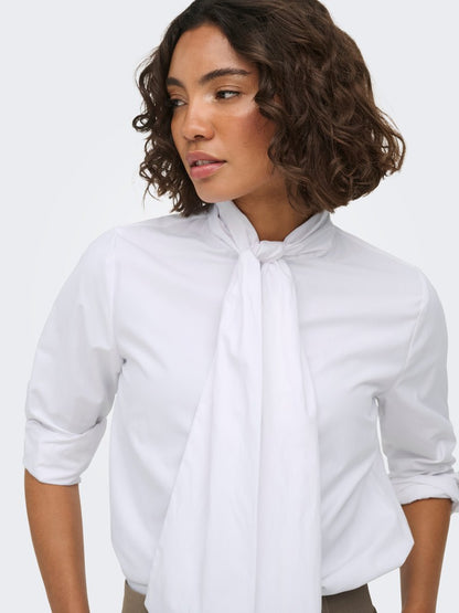 Camicia fiocco collo