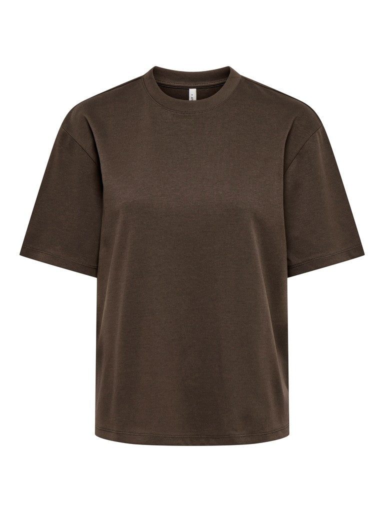 T-shirt loose