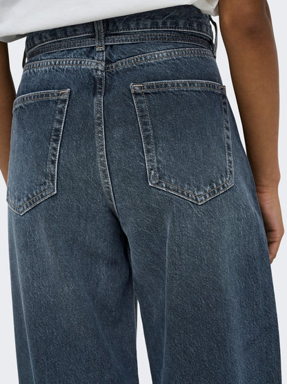 Jeans denim color